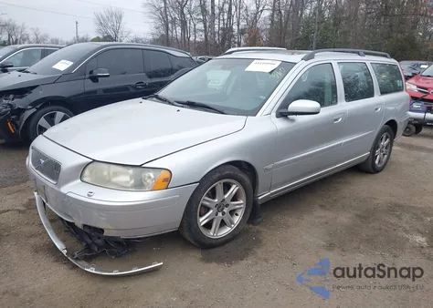 2005 Volvo V70 2.4 из США, поврежденный, VIN YV1SW612852477257